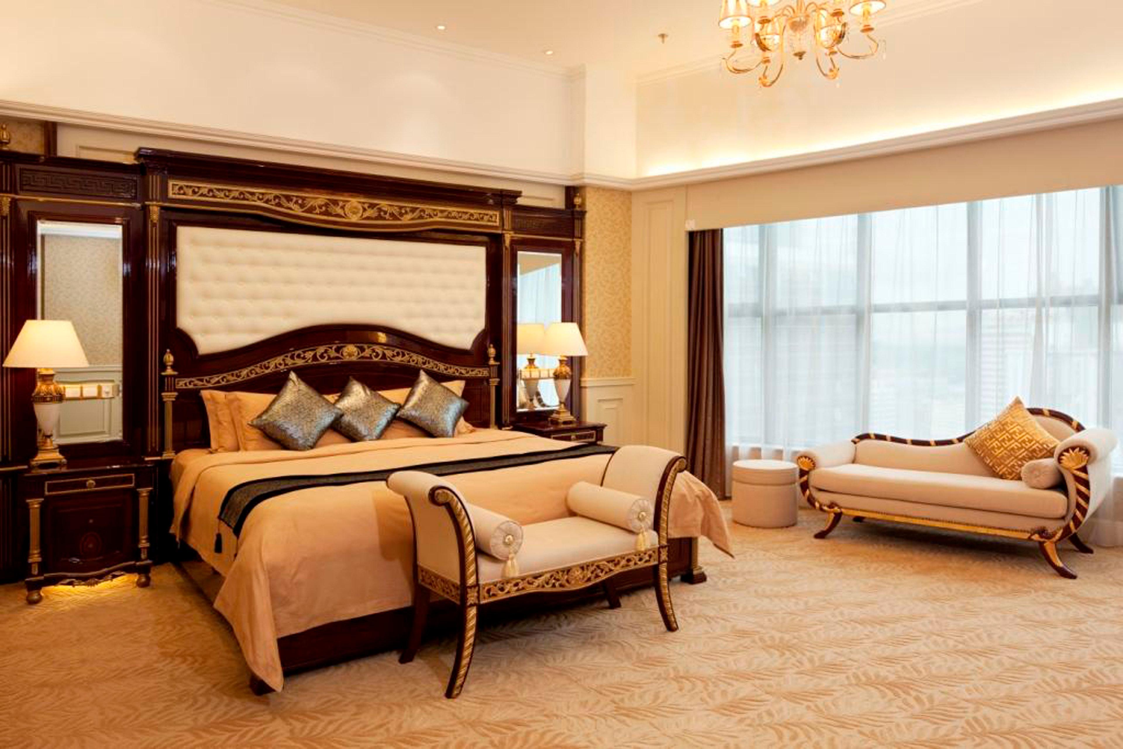 Crowne Plaza Hotel & Suites Landmark Shenzhen By Ihg - Nearby Luohu Border, Indoor Heated Swimming Pool, Complimentary Welcome Drink Zewnętrze zdjęcie
