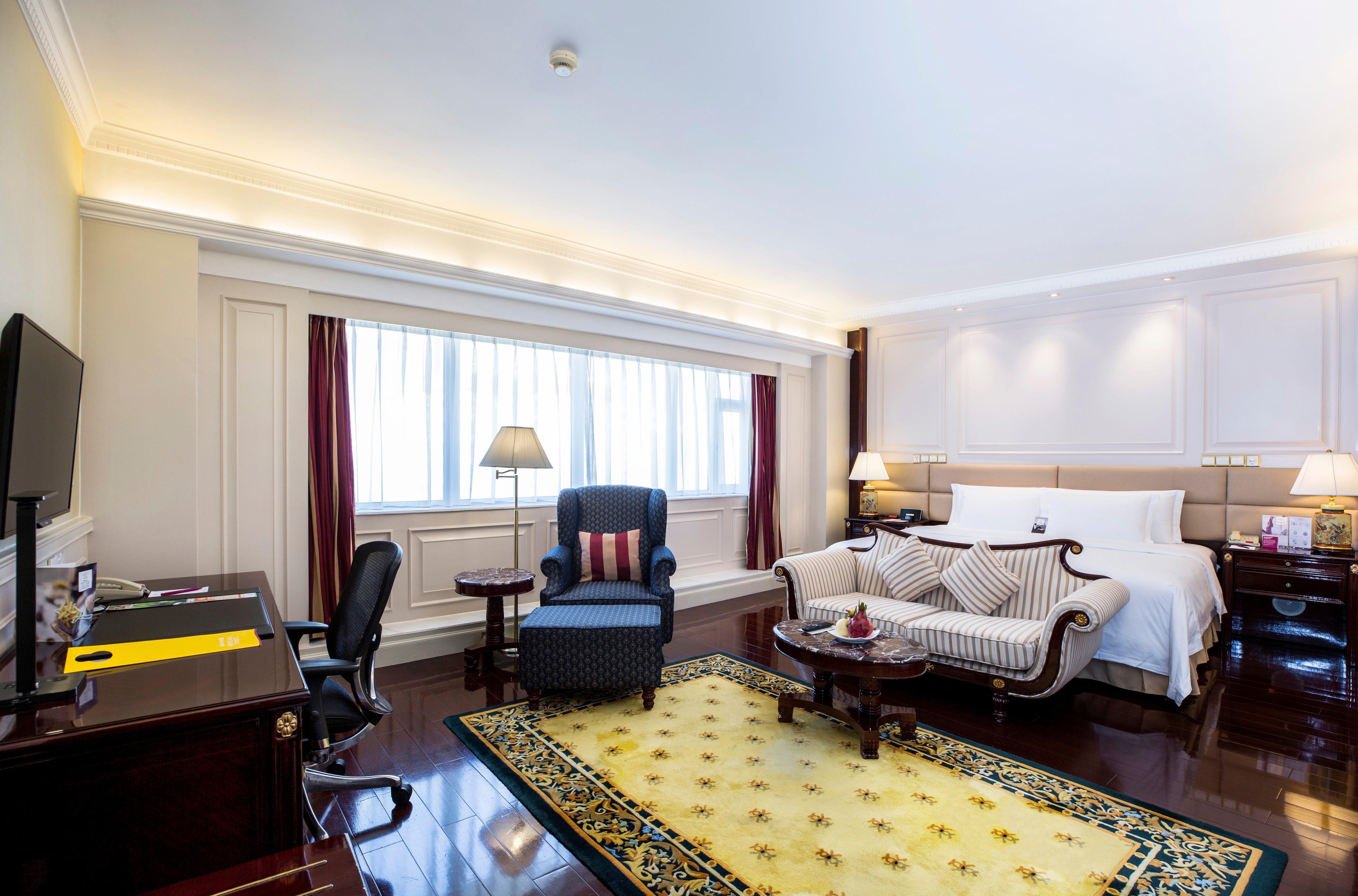 Crowne Plaza Hotel & Suites Landmark Shenzhen By Ihg - Nearby Luohu Border, Indoor Heated Swimming Pool, Complimentary Welcome Drink Zewnętrze zdjęcie