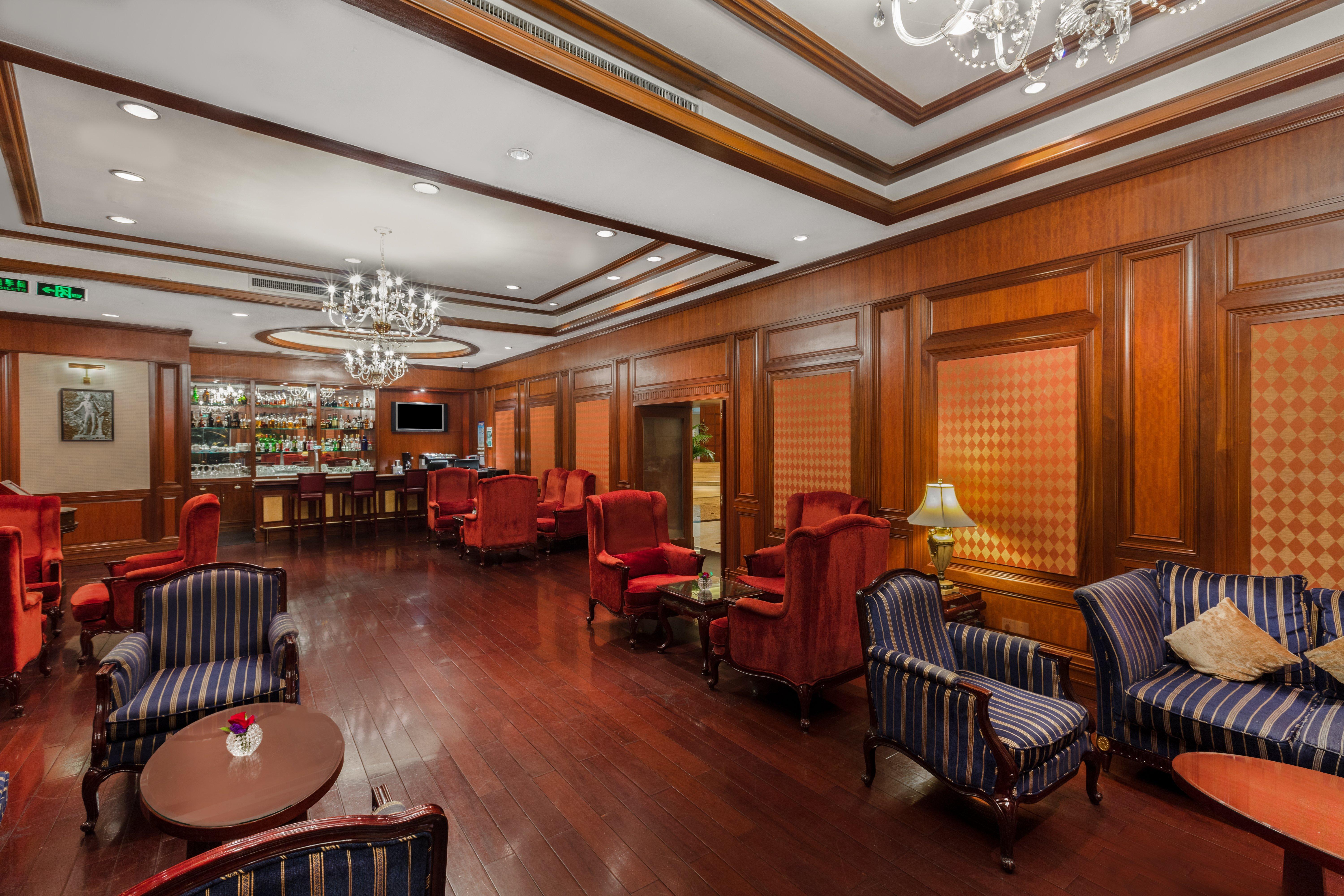 Crowne Plaza Hotel & Suites Landmark Shenzhen By Ihg - Nearby Luohu Border, Indoor Heated Swimming Pool, Complimentary Welcome Drink Zewnętrze zdjęcie