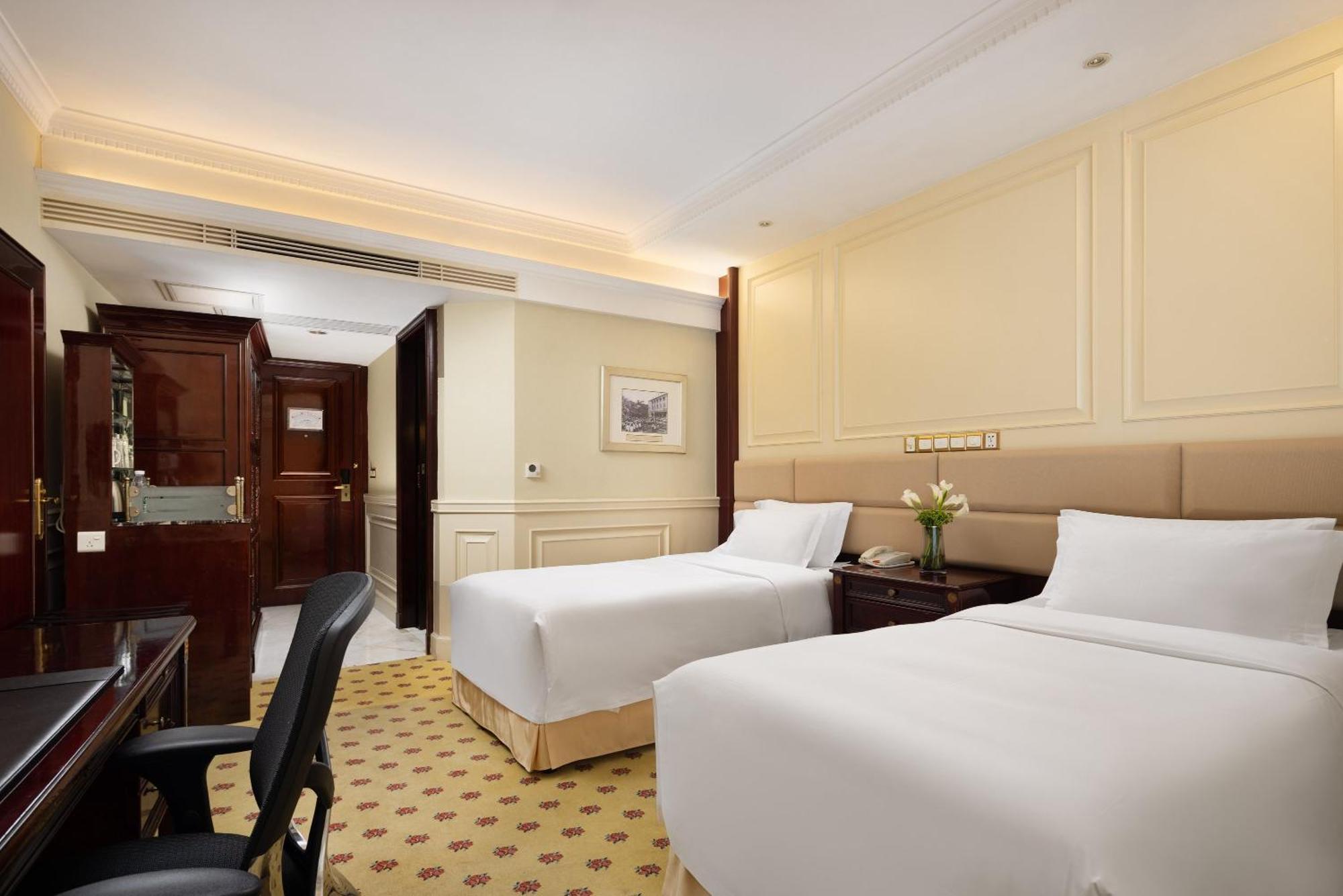 Crowne Plaza Hotel & Suites Landmark Shenzhen By Ihg - Nearby Luohu Border, Indoor Heated Swimming Pool, Complimentary Welcome Drink Zewnętrze zdjęcie